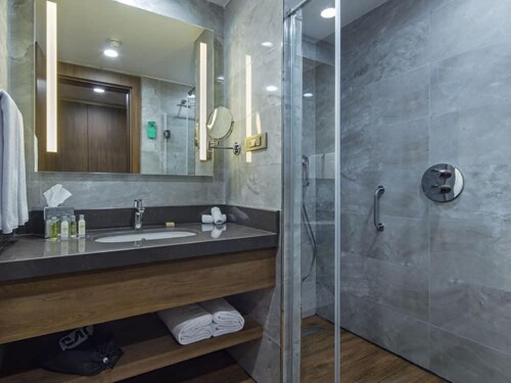 Hilton Garden Inn Yalova Yalova  Eksteriør billede