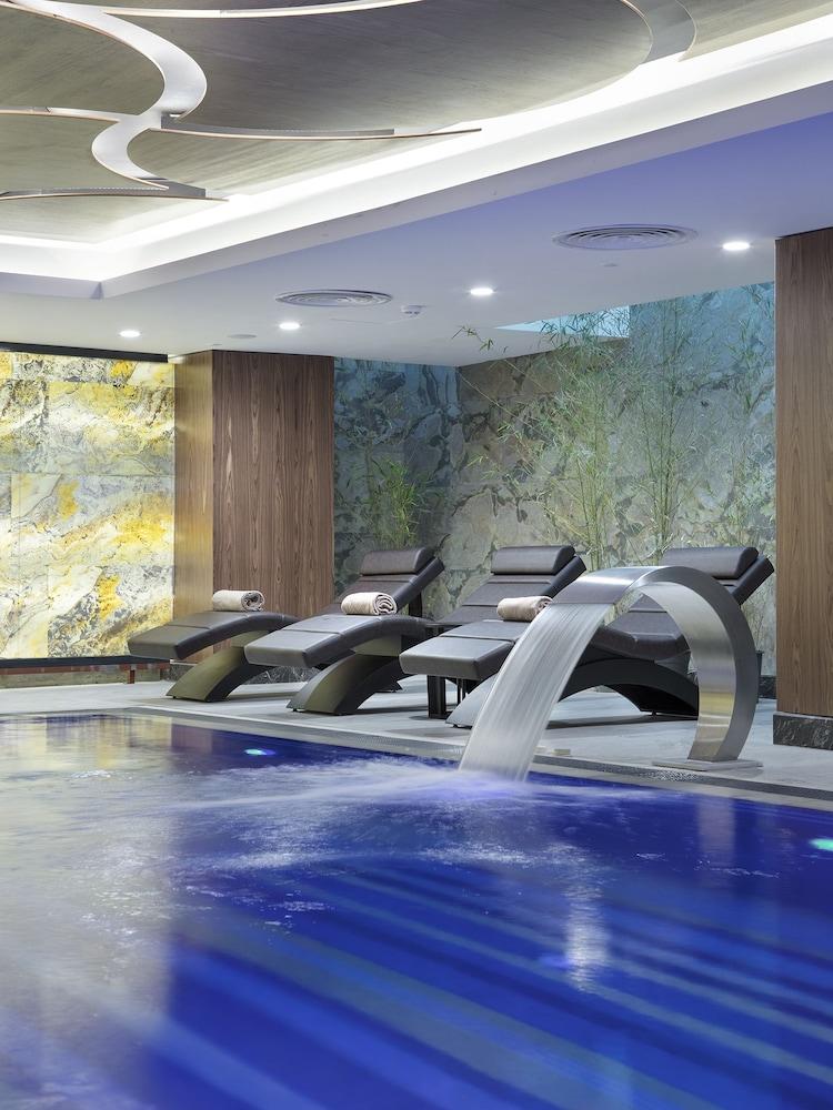 Hilton Garden Inn Yalova Yalova  Eksteriør billede